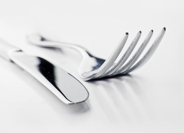 Knives Out for Ethereum as Hard Fork Fails and ETH Price Drops
